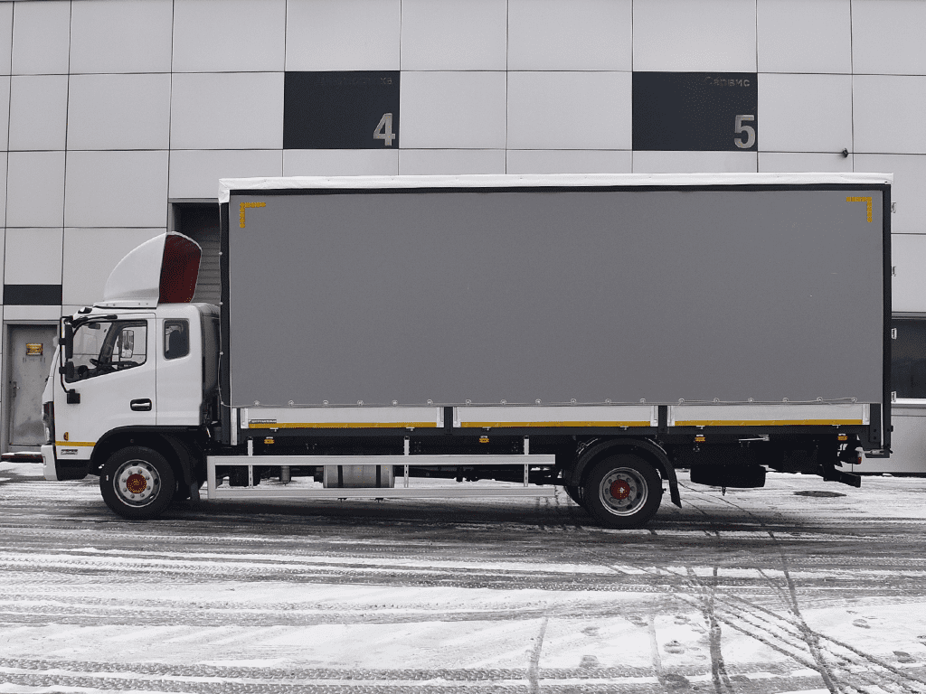 Бортовой тентованный фургон с шторой C120L